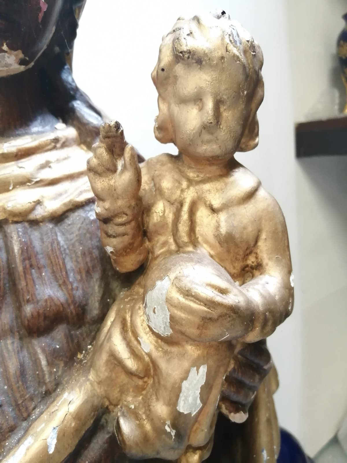 Sculpture restaurée par Émilie Merveilleux — 25
