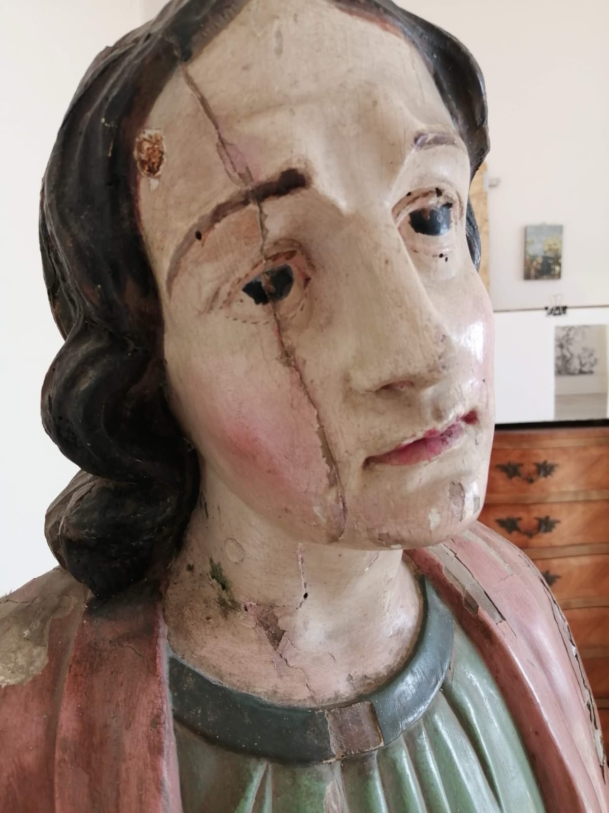Sculpture restaurée par Émilie Merveilleux — 1